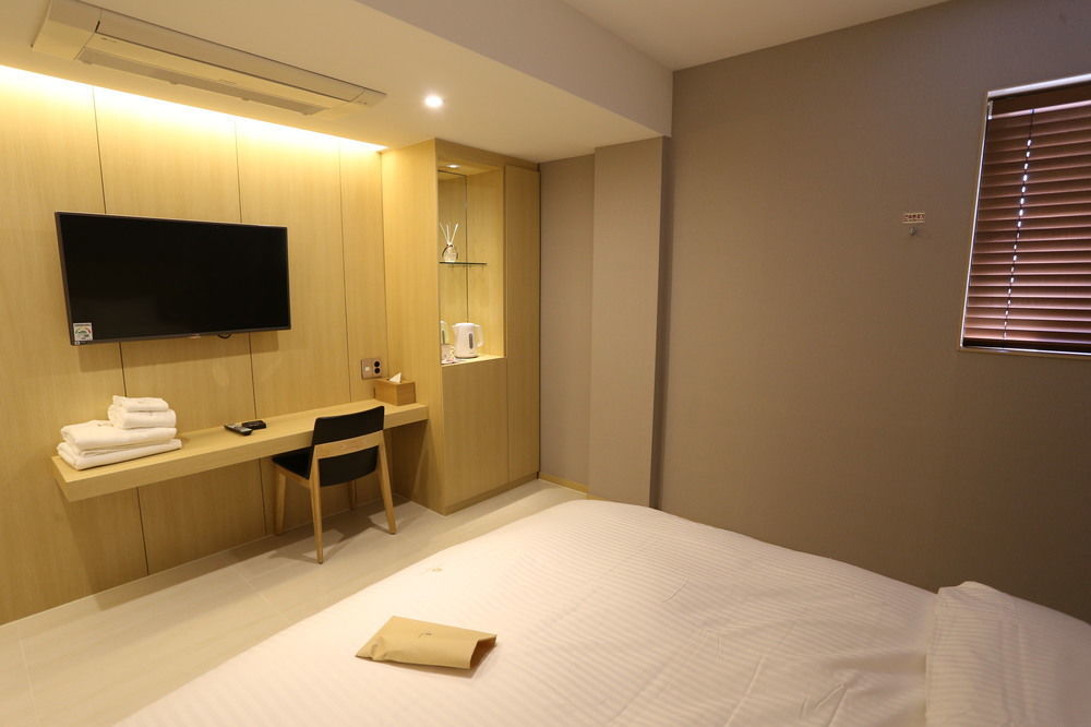 Suwon Top Cloud Hotel Luaran gambar