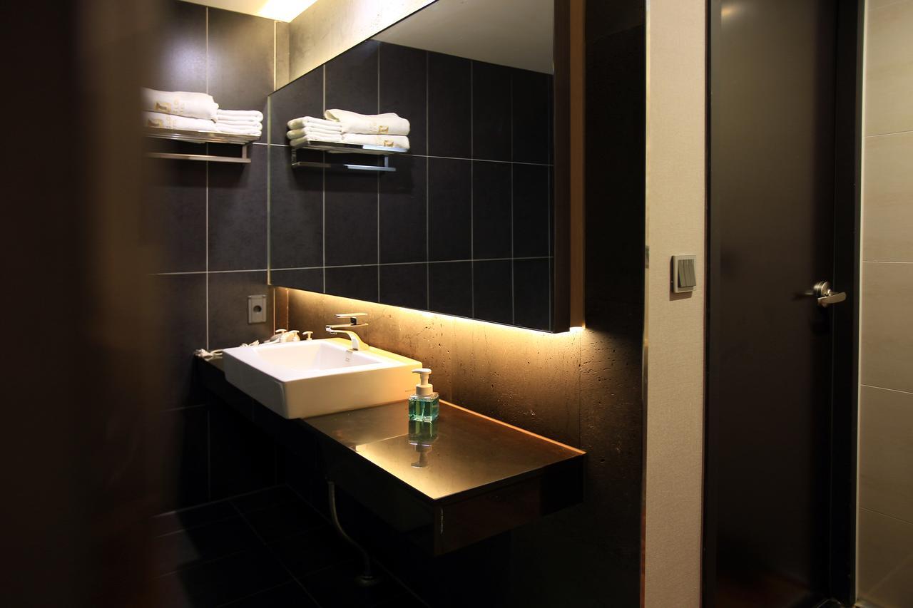 Suwon Top Cloud Hotel Luaran gambar