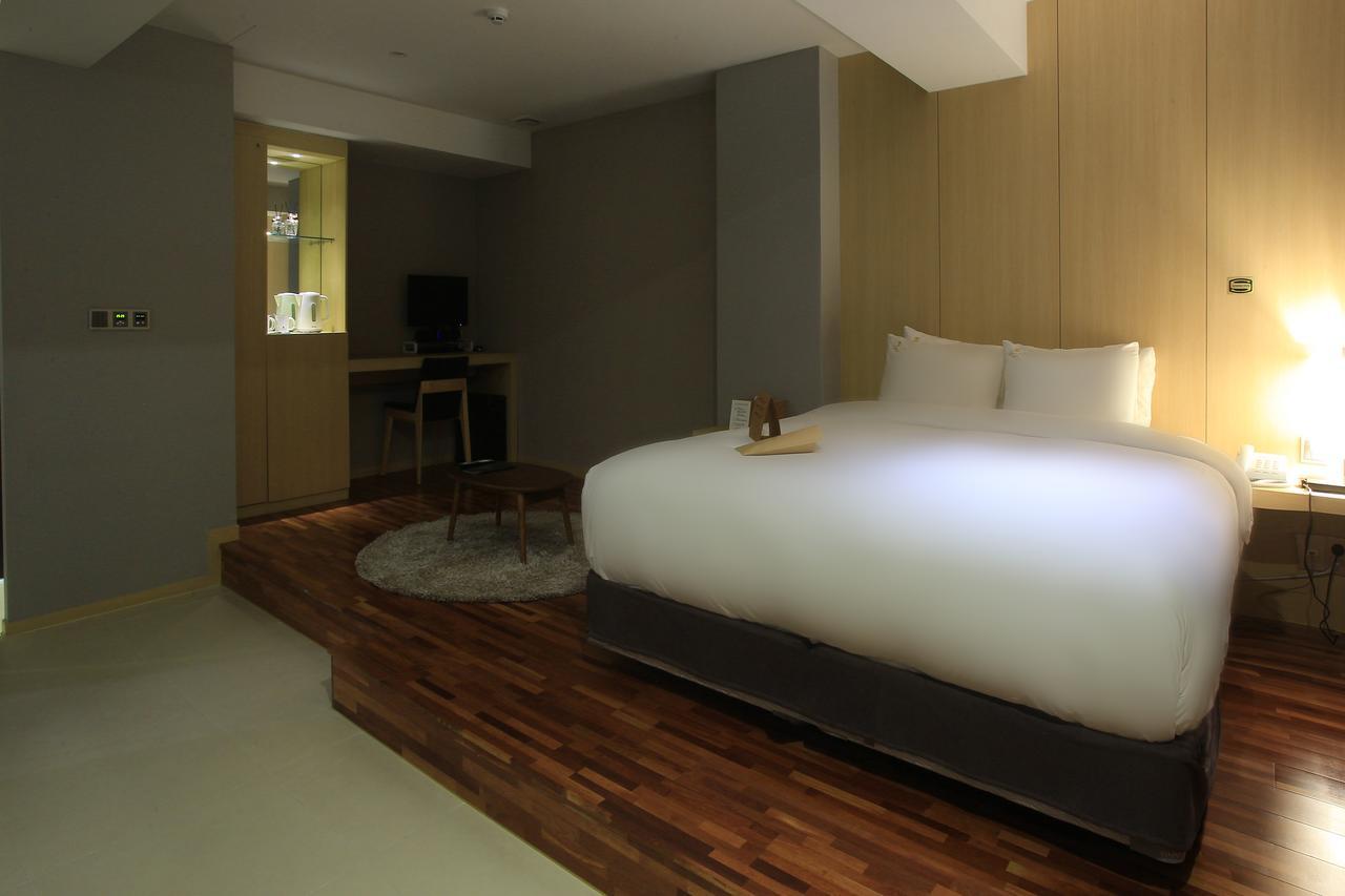 Suwon Top Cloud Hotel Luaran gambar