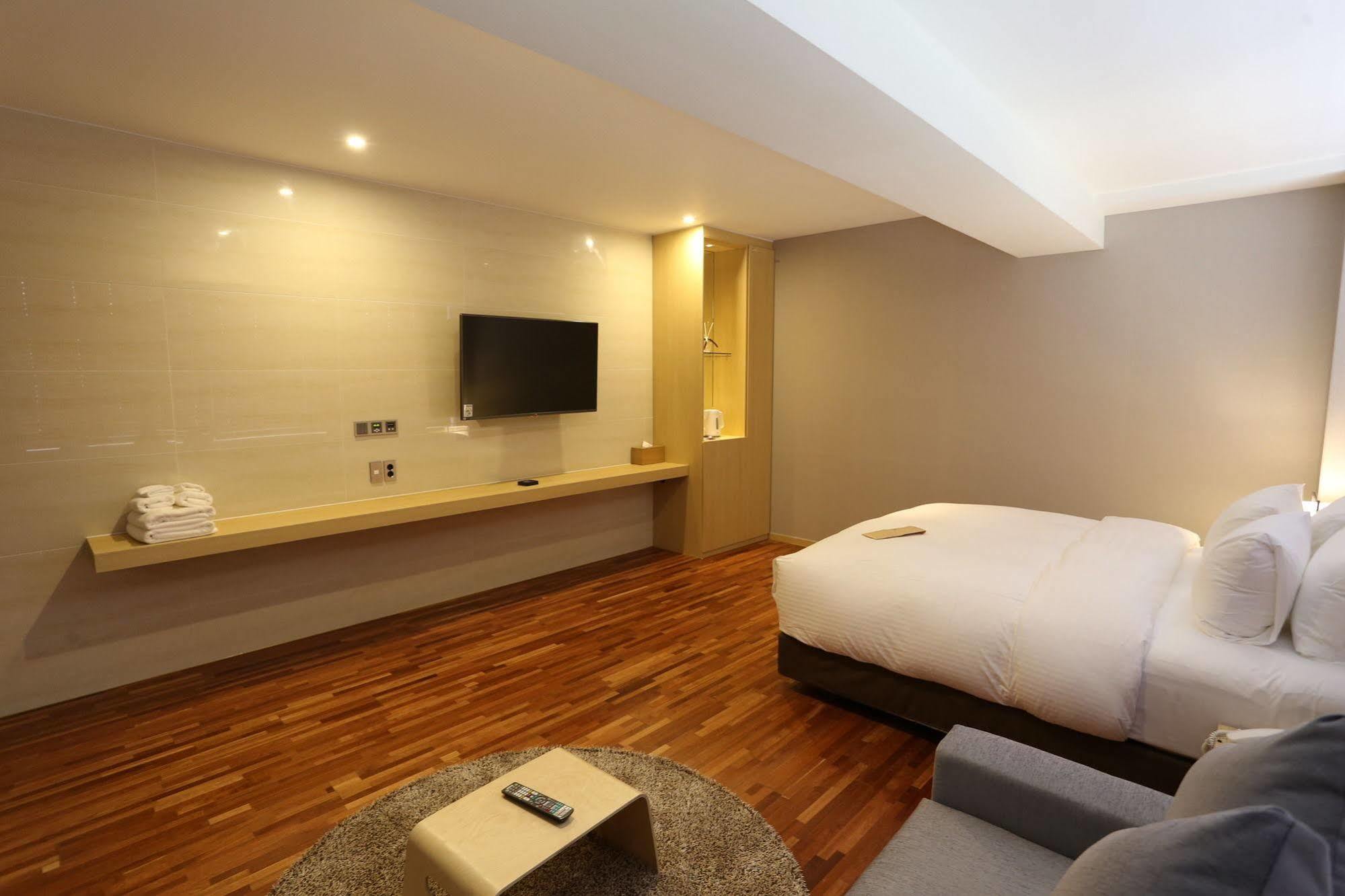 Suwon Top Cloud Hotel Luaran gambar