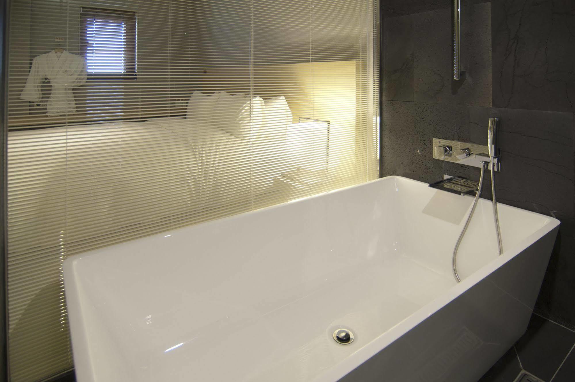 Suwon Top Cloud Hotel Luaran gambar