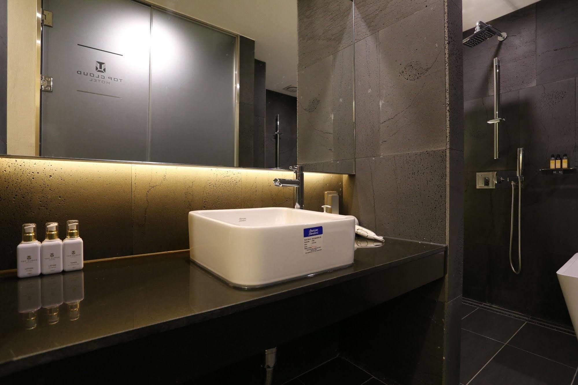 Suwon Top Cloud Hotel Luaran gambar